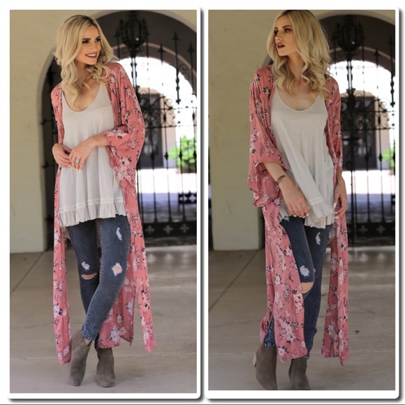 Rose Floral Print Duster Kimono - Picture 2 of 5